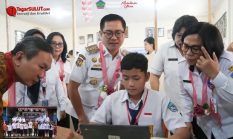 Pantau Sekaligus Buka Token TKA di SMP Negeri 1 Kauditan, Bupati JG : TKA Bagian Strategi Besar Bangun Kualitas SDM Sejak Dini